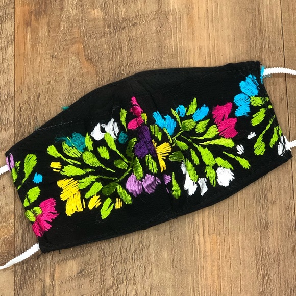 Small San Antonino Face Mask Mexican Embroidery - Picture 15 of 16